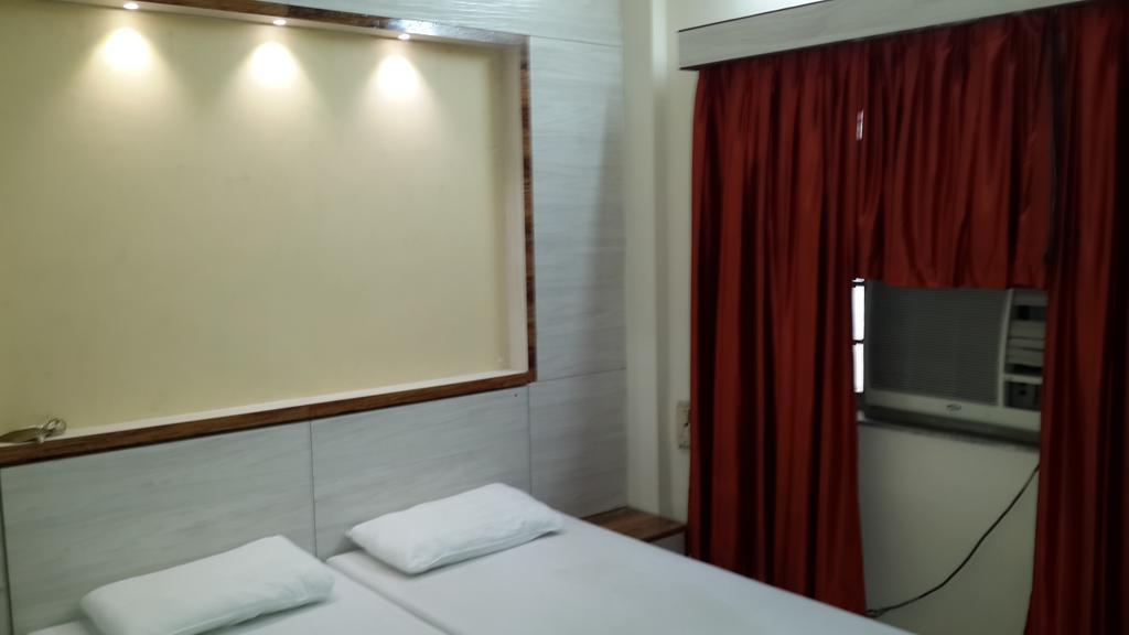 Hotel Rupasi Bangla Kalkutta Zimmer foto